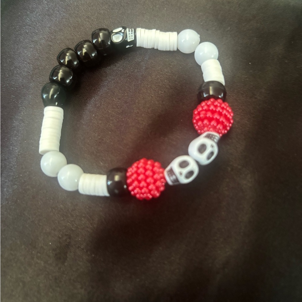Halloween bracelets! One ☝️This one reminds me of Coco 🎥 movie
